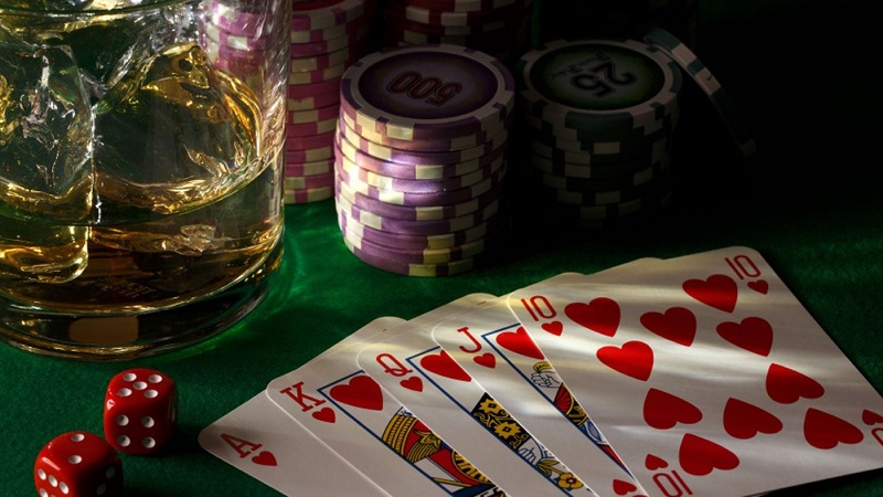 Những nét chính về game bài Poker của i9Bet